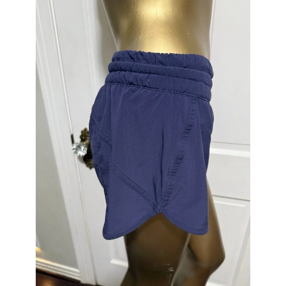 Size 6 Lululemon Navy Blue Womens Shorts Athletic